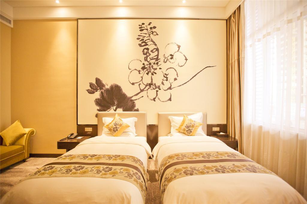 Sovereign Regency Hotel Taiyuan Room photo
